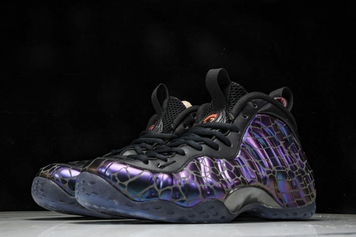 TEKKEN 8 x Nike Air Foamposite One “Kazuya Mishima” FQ9050-400