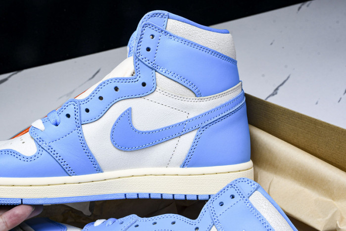 Air Jordan 1 High OG“UNC Reimagined” DZ5485-402