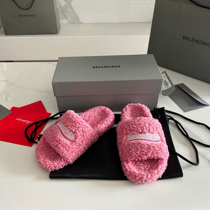 BL SLIPPERS
