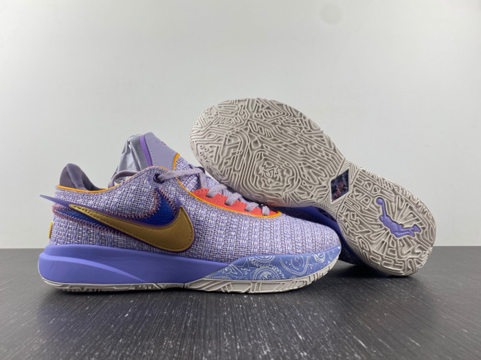 nike lebron 20 violet frost dj5422-500