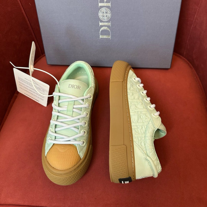DR B33 LOW-TOP SNEAKERS DR-88