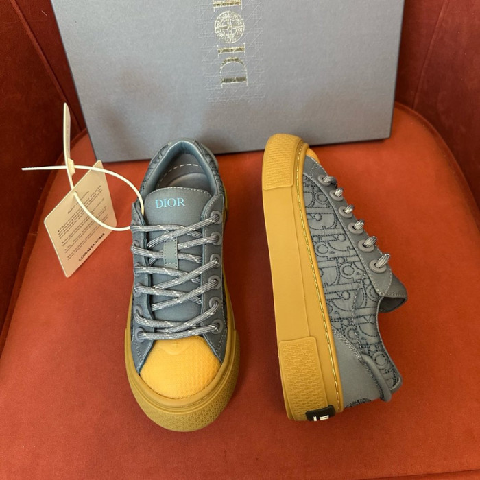 DR B33 LOW-TOP SNEAKERS DR-89