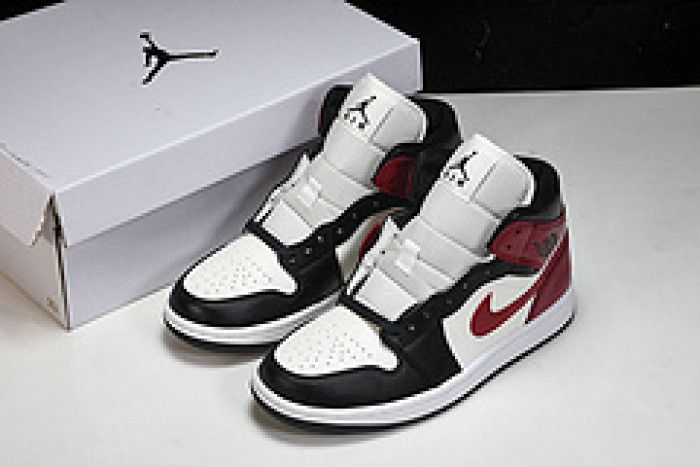 air jordan 1 mid “black toe” bq6472-160