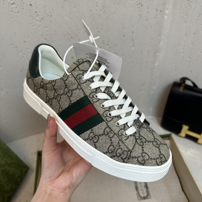 GI ACE EMBROIDERED LOW-TOP SNEAKER 90648
