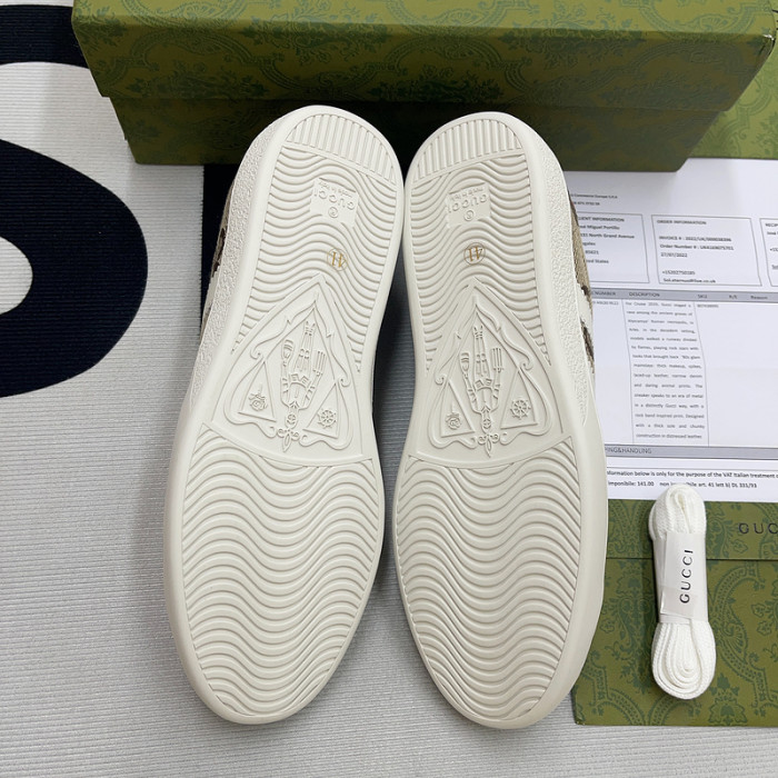 ad low-top sneaker 90628