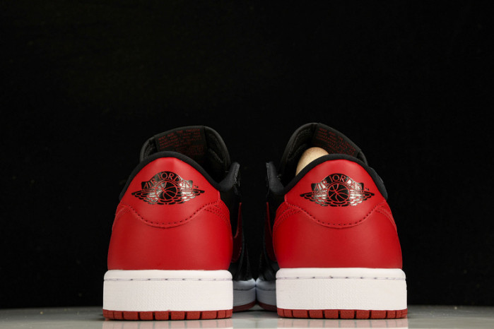 jordan 1 retro low bred 705329-001