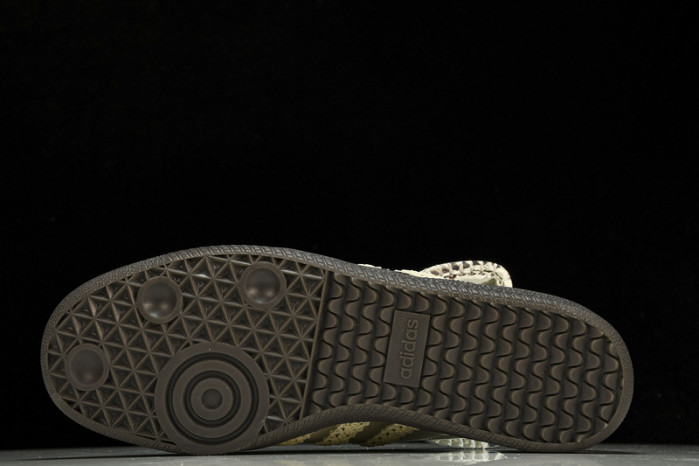 ad low-top sneaker 240506001