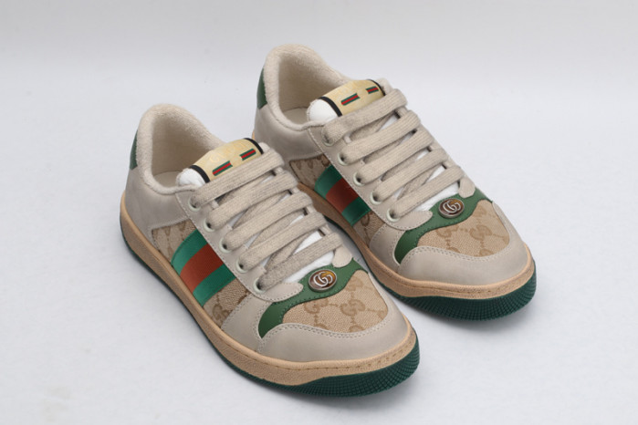 low-top sneaker 90630