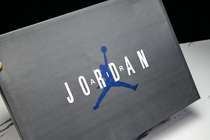 Air Jordan 9 “Flint Grey”Color: White/French Blue-Flint Grey HV4794-100