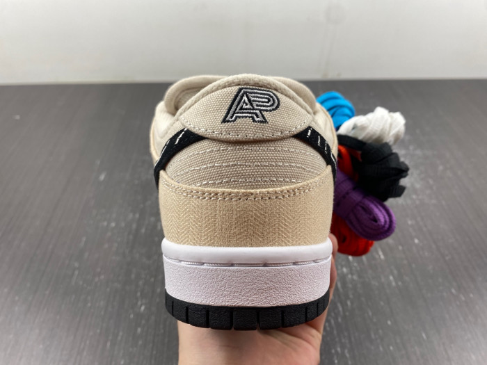 nike sb dunk low albino & preto fd2627-200