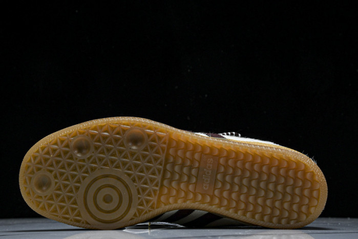 ad low-top sneaker gazelle indoor ie0586