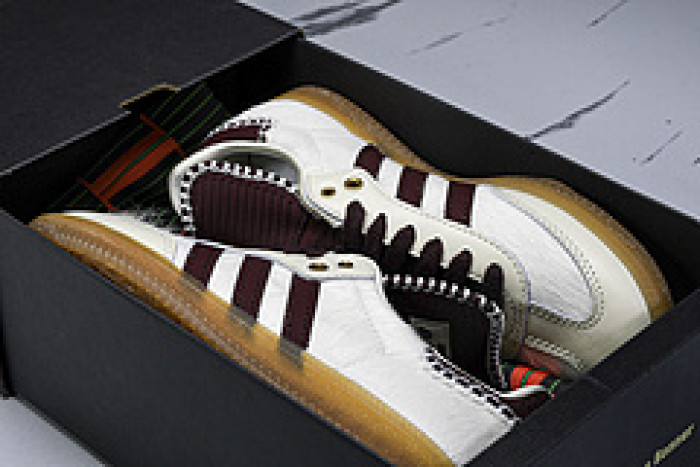 ad low-top sneaker gazelle indoor ie0586