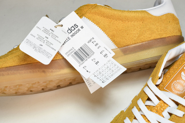 ad low-top sneaker gazelle indoor hq8716