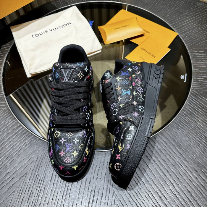 LOVT SNEAKER lv-261