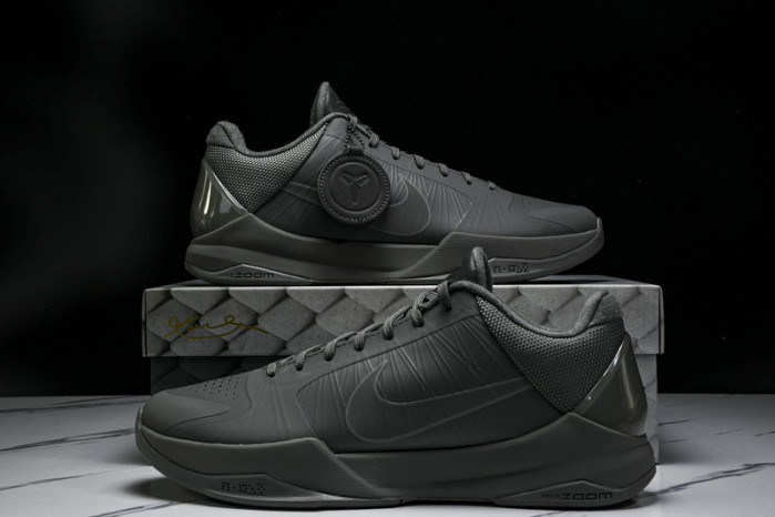 nike kobe 5 black mamba collection fade to black 869454-006