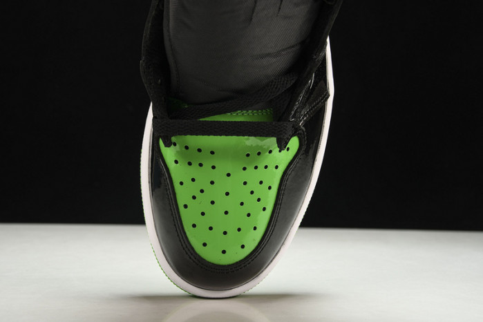 air jordan 1 retro high 555088 030