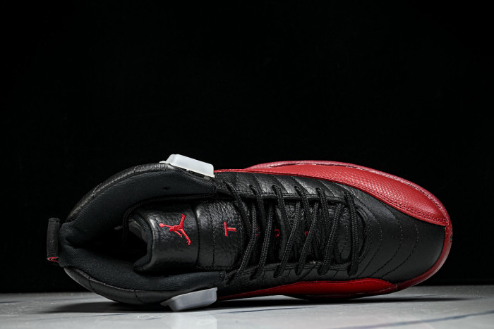 (2025) AIR JORDAN 12 Flu Game CT8013-002