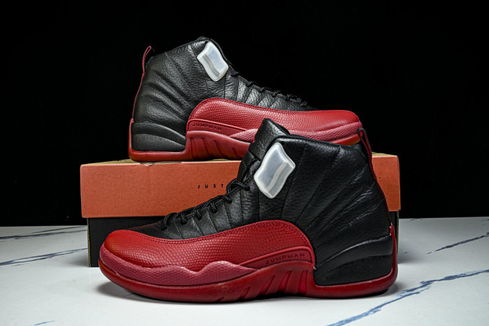 (2025) AIR JORDAN 12 Flu Game CT8013-002