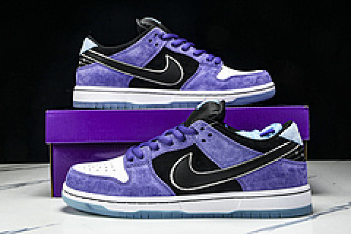 Nike SB Dunk Low Hayley Wilson HJ0513-500