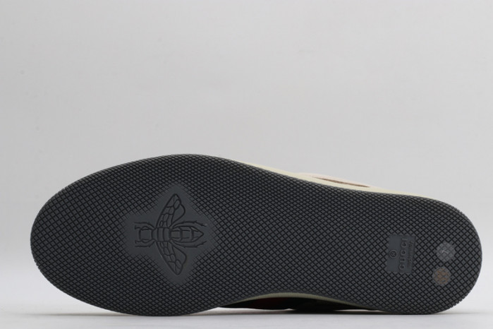 low-top sneaker 90636