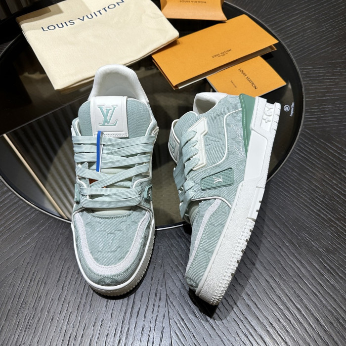 LOVT SNEAKER lv-682