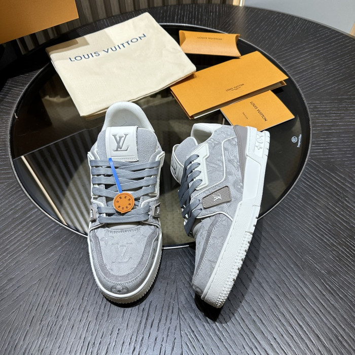 LOVT SNEAKER lv-681