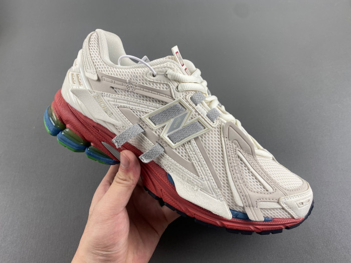 New Balance 1906A M1906AB