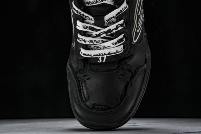 BL Hamptons Worn-Out BHW-7