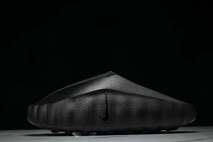 Nike Mind 001 Slide Triple Black HQ4307-005 (RUN SMALL,PLS 1 SIZE UP)