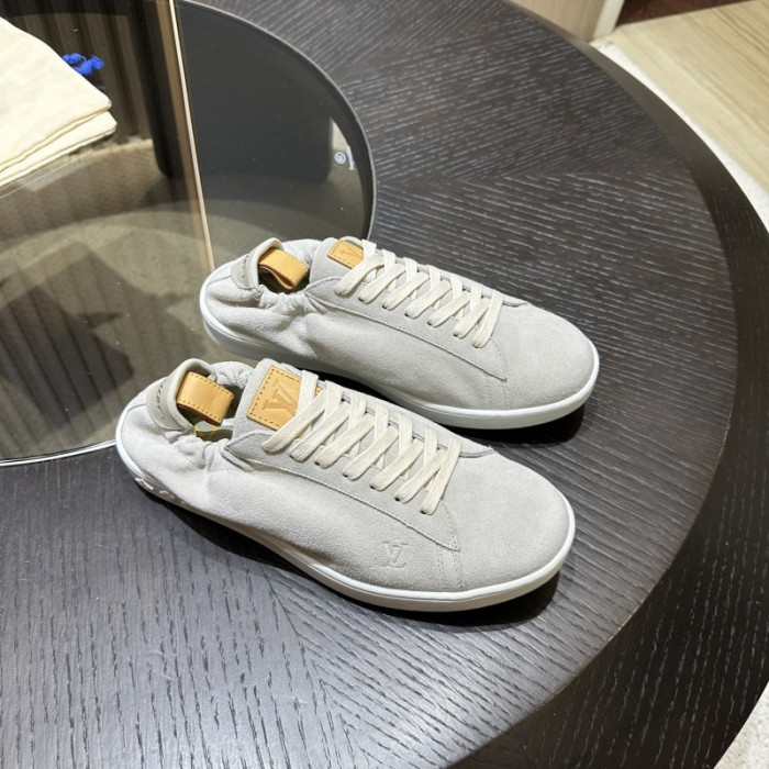 LOVT SNEAKER lv-405