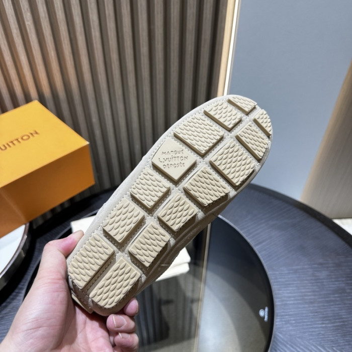 LOVT SNEAKER lv-399