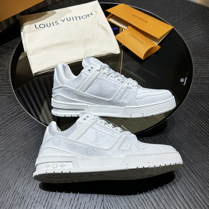 LOVT SNEAKER lv-313