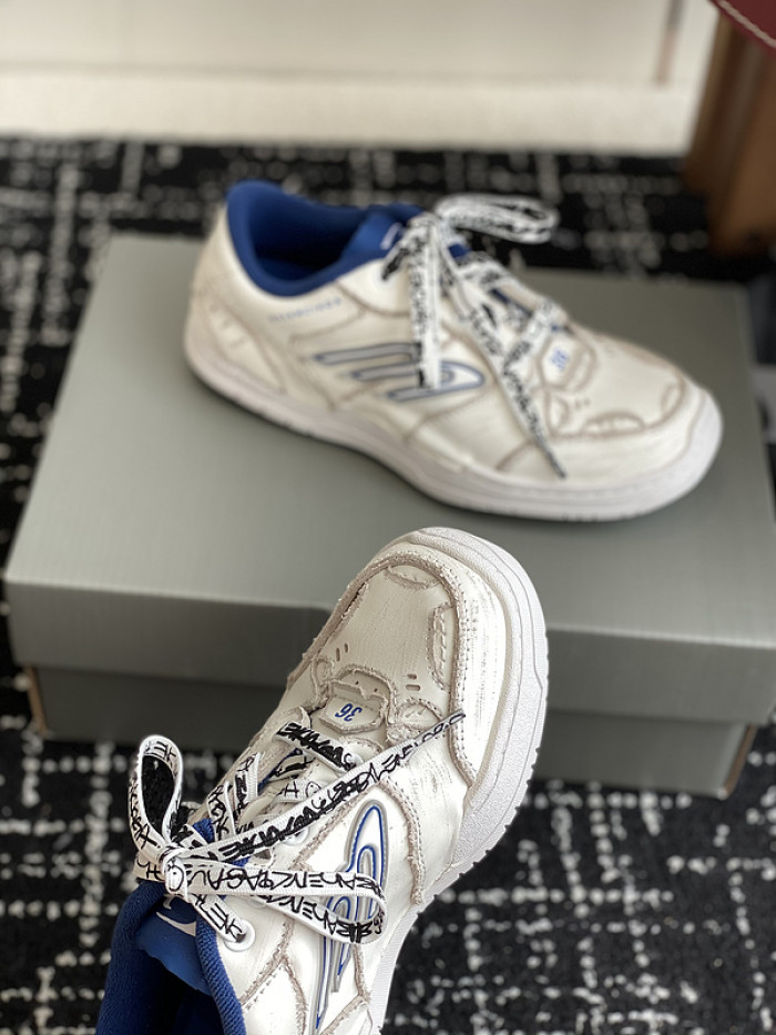 BL Hamptons Worn-Out BHW-5