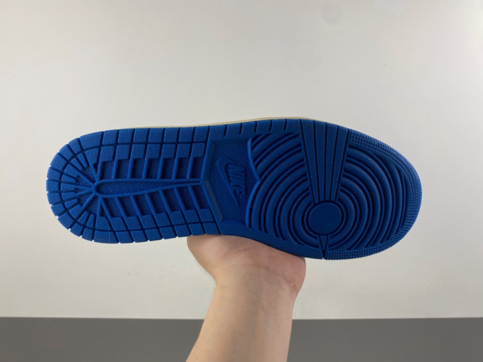 Fragment Design x Travis Scott Air Jordan 1 Low OG SP DM7866-104