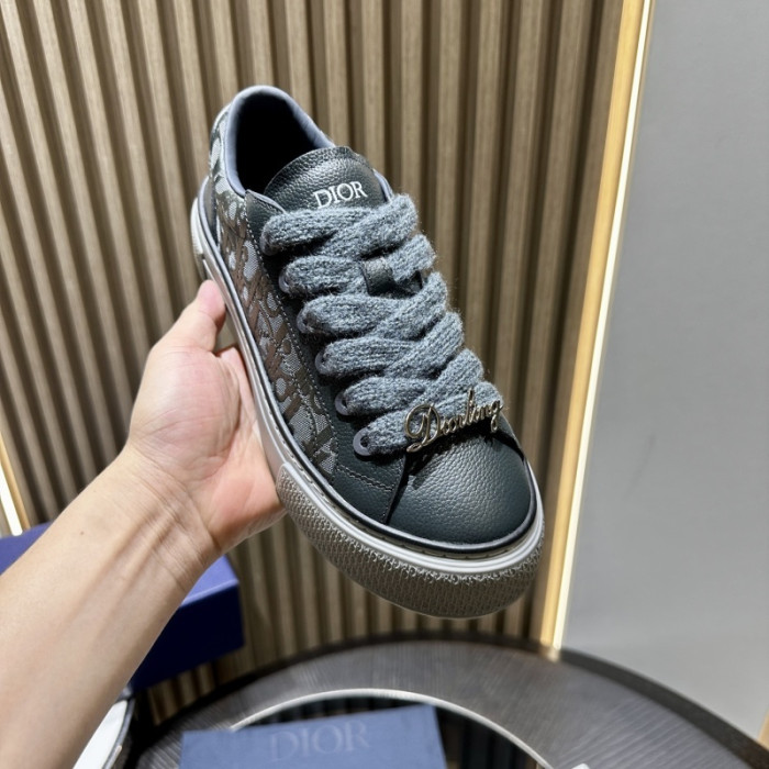 DR B33 LOW-TOP SNEAKERS DR-175