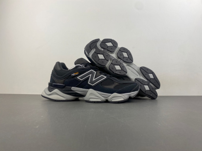 New Balance 9060 U9060ORA