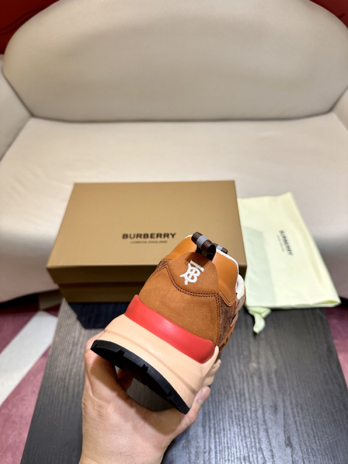 BUBERY SNEAKER 23163