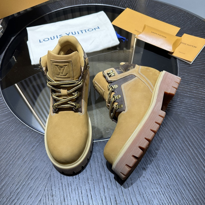LOVT BOOTS L0-64