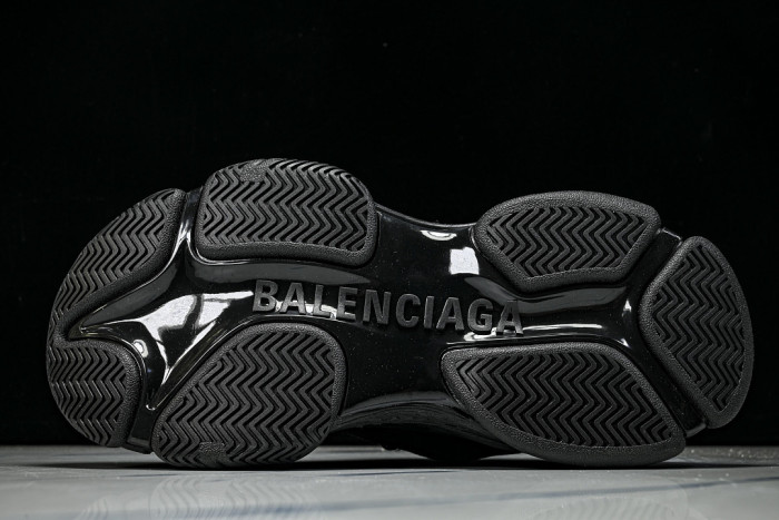 BL TRIPLE S TRAINERS SNEAKERS BTS-20