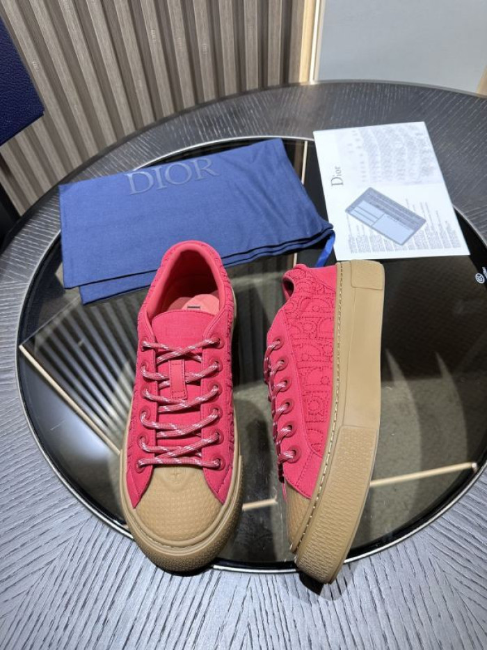 DR B33 LOW-TOP SNEAKERS DR-119