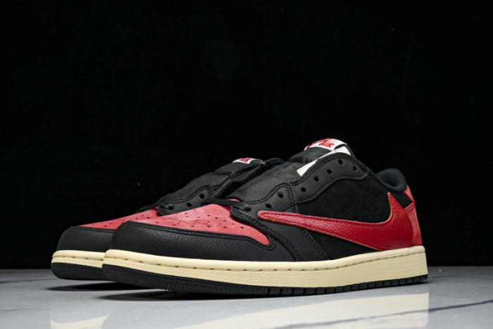 Travis Scott x Air Jordan 1 Low DM7866-061
