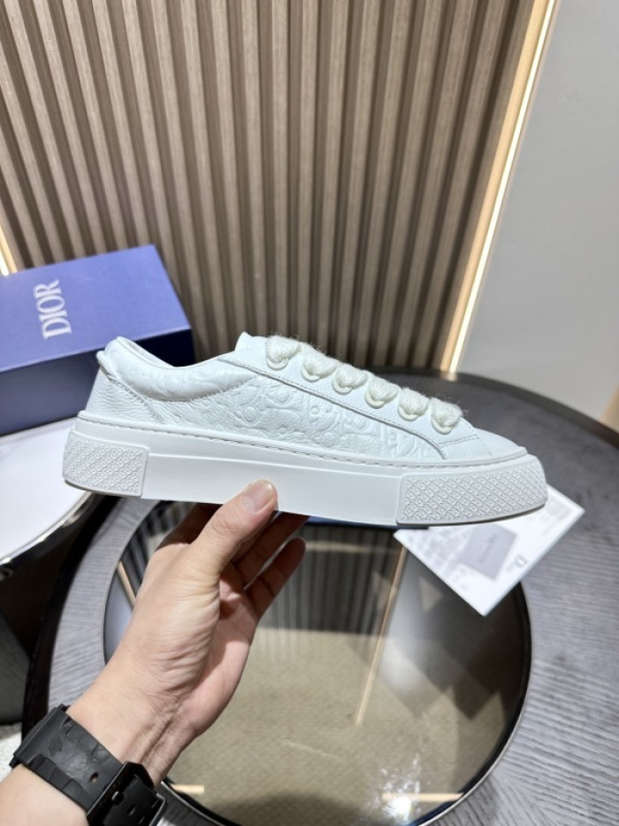 DR B33 LOW-TOP SNEAKERS DR-123