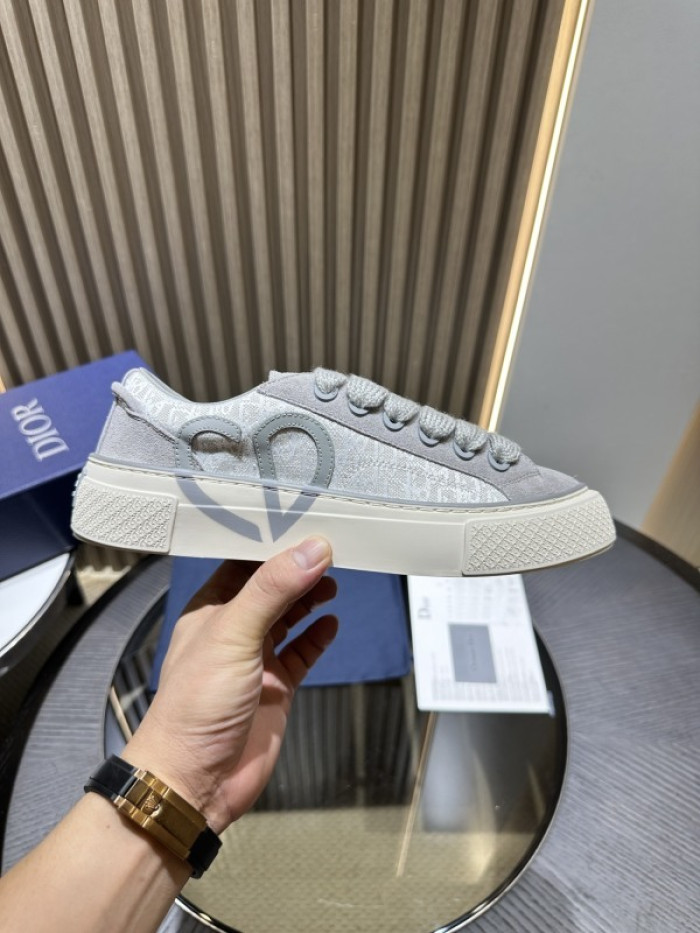 DR B33 LOW-TOP SNEAKERS DR-129