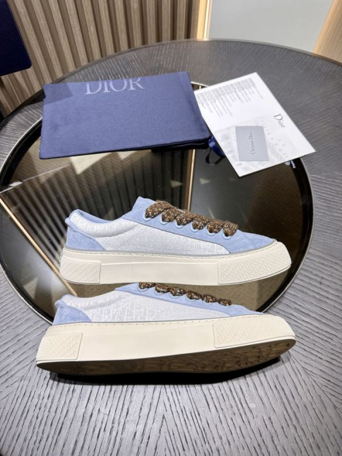 DR B33 LOW-TOP SNEAKERS DR-136