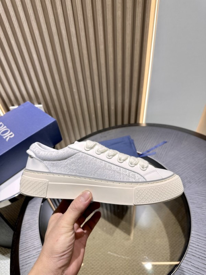 DR B33 LOW-TOP SNEAKERS DR-128