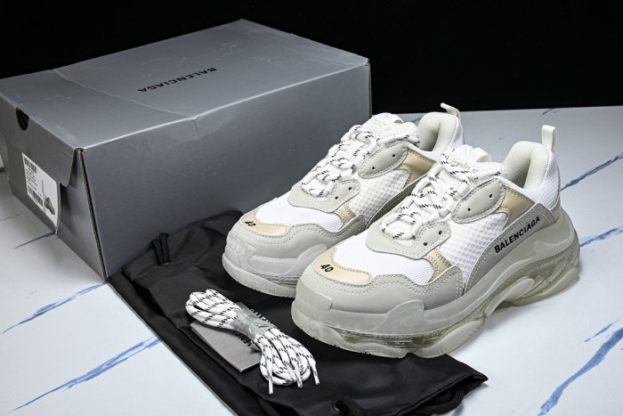 BL TRIPLE S TRAINERS SNEAKERS W09E1-9000