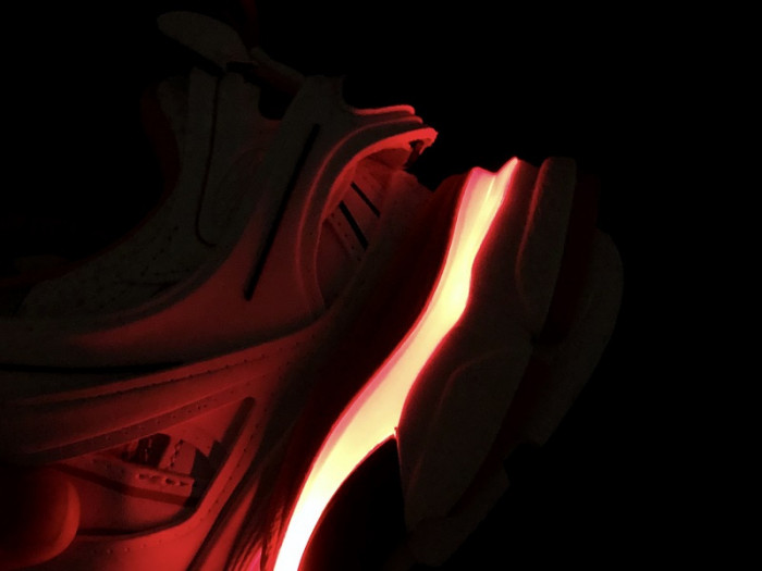 (led) bl tess s. gomma trek low sneakers white orange h903p029