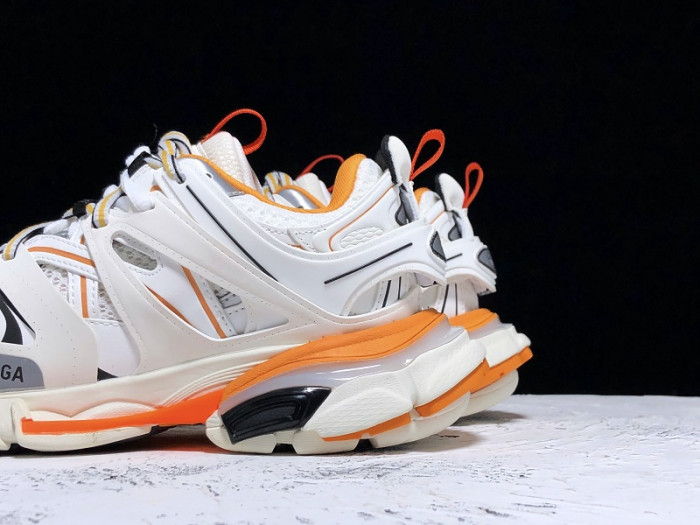 (led) bl tess s. gomma trek low sneakers white orange h903p029